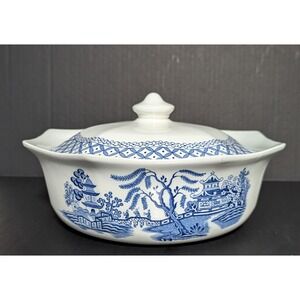 Royal Staffordshire Willow Ironstone J & G Meakin Octagon Lidded Casserole Dish